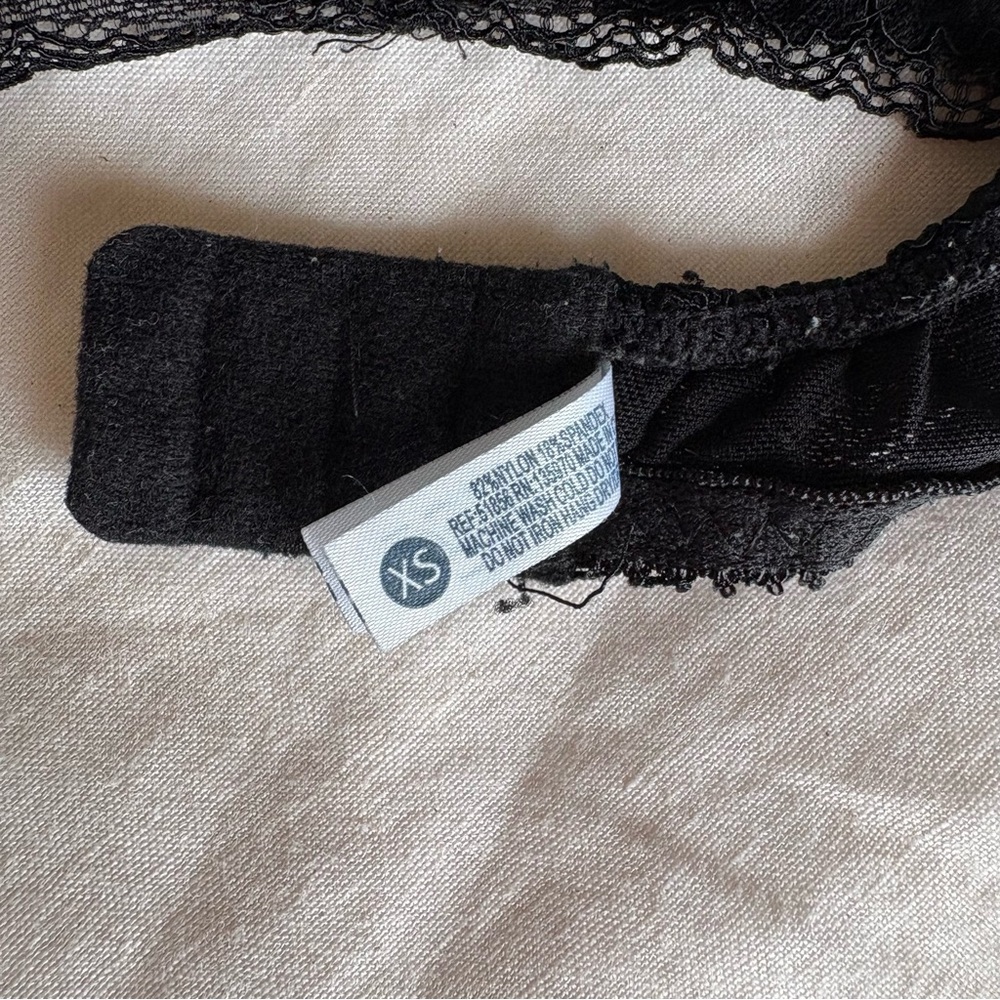 Madewell black lace bralette - Picture 4 of 5